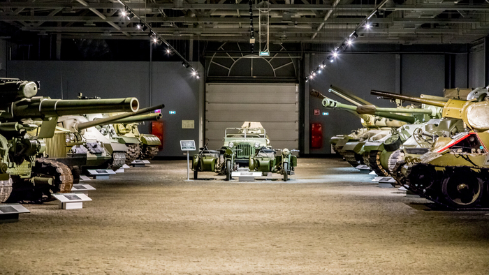   ,      -         .  4. 