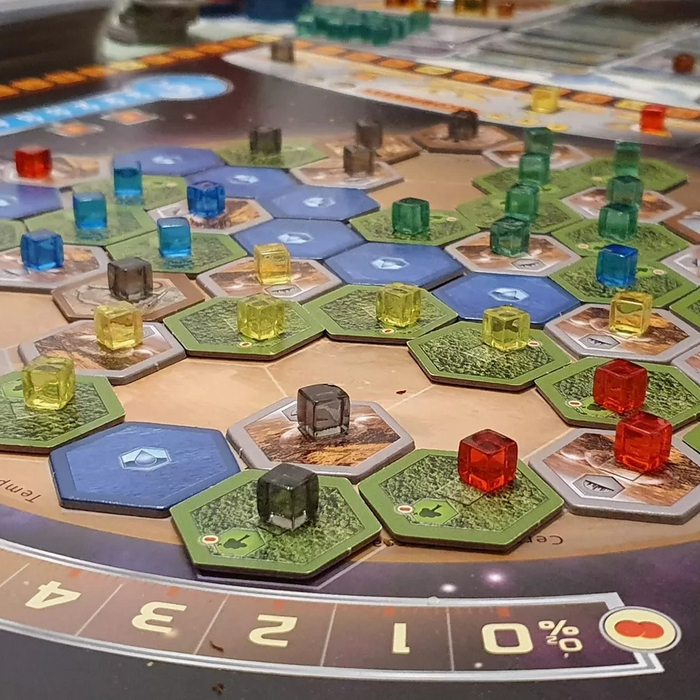   (   <!--noindex--><a href="https://pikabu.ru/story/top_100_nastolnyikh_igr_ot_mistera_lisa_51_mesta_10975178?u=http%3A%2F%2Fboardgamegeek.com&t=boardgamegeek.com&h=9d63b2cdc996790a2ec86c4155af2e2ef2a3d62a" title="http://boardgamegeek.com" target="_blank" rel="nofollow noopener">boardgamegeek.com</a><!--/noindex-->)