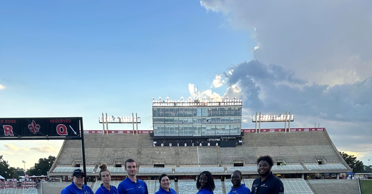 Моя работа в охране в США | Пикабу