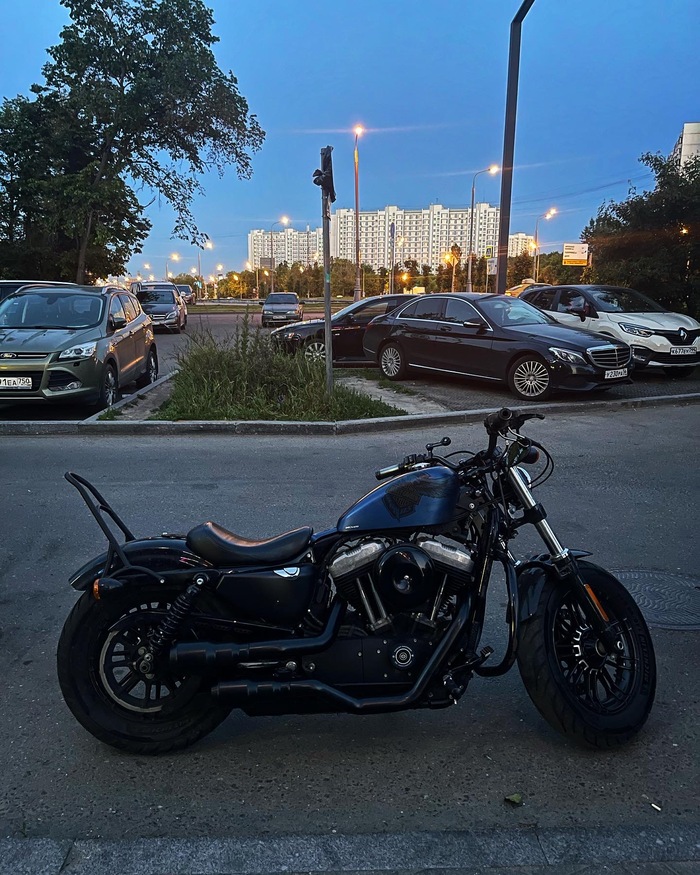 3 раза перекрашивал - постоянно сгорала краска на верхней гранате. Ничего не помогло.