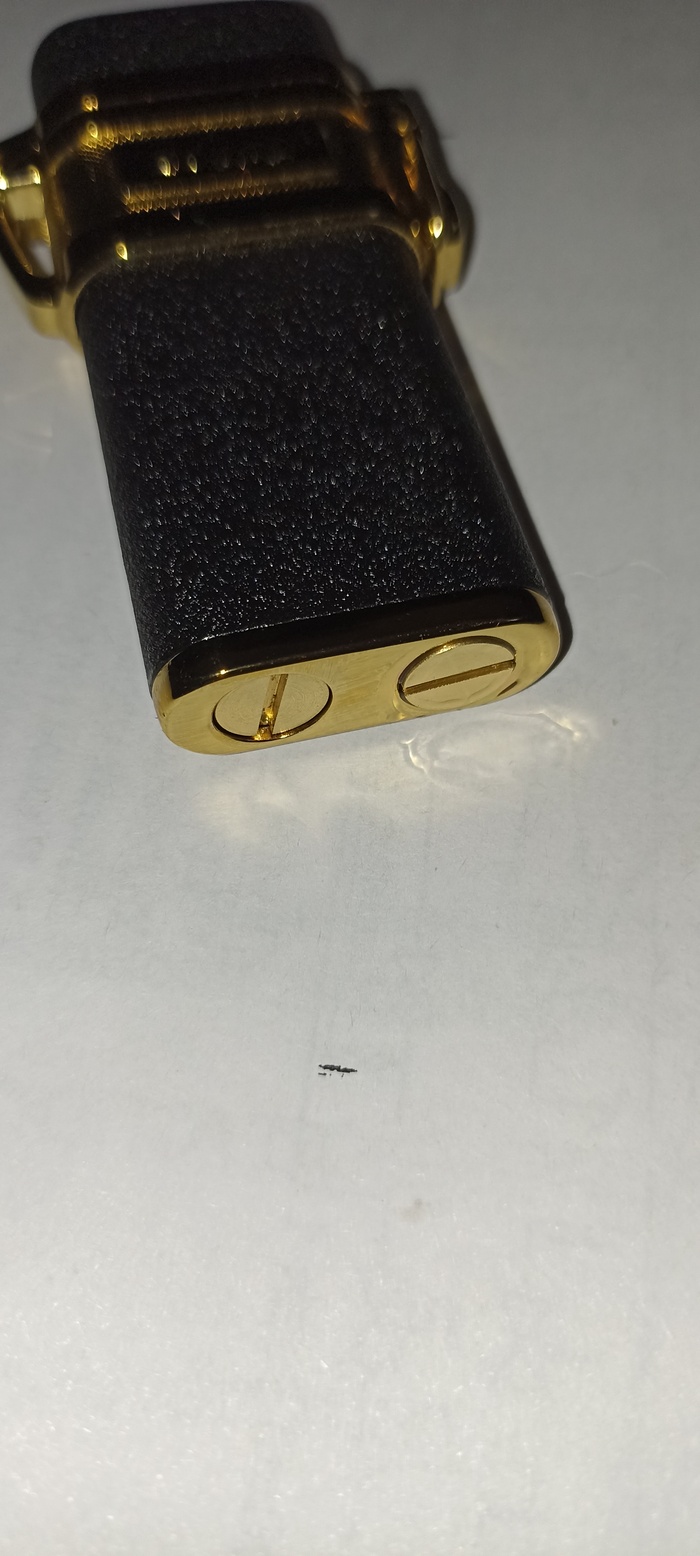     Black Crackle   Zippo.