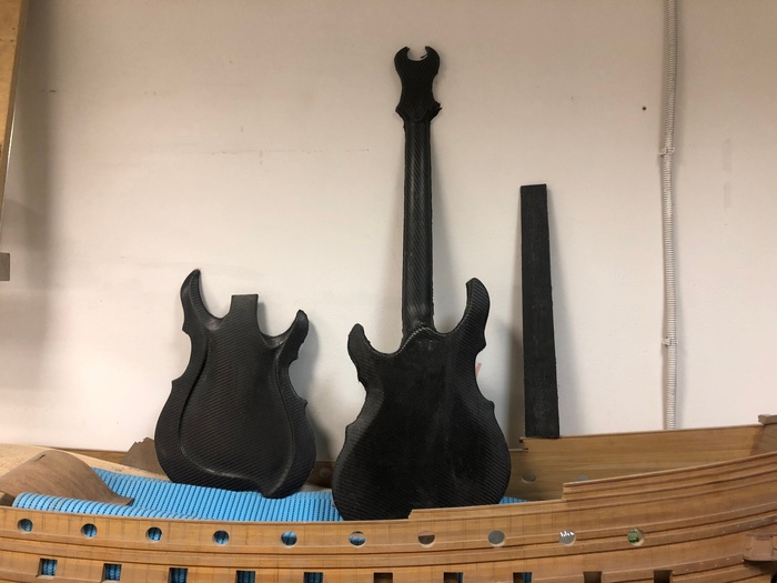 Продолжение поста «Мастеровая гитара Raven»