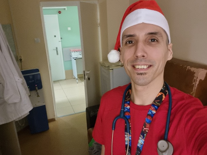 Экстренные поздравления!