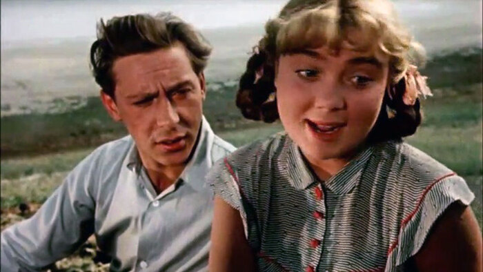 Кадр из фильма «Первый эшелон», 1955 год