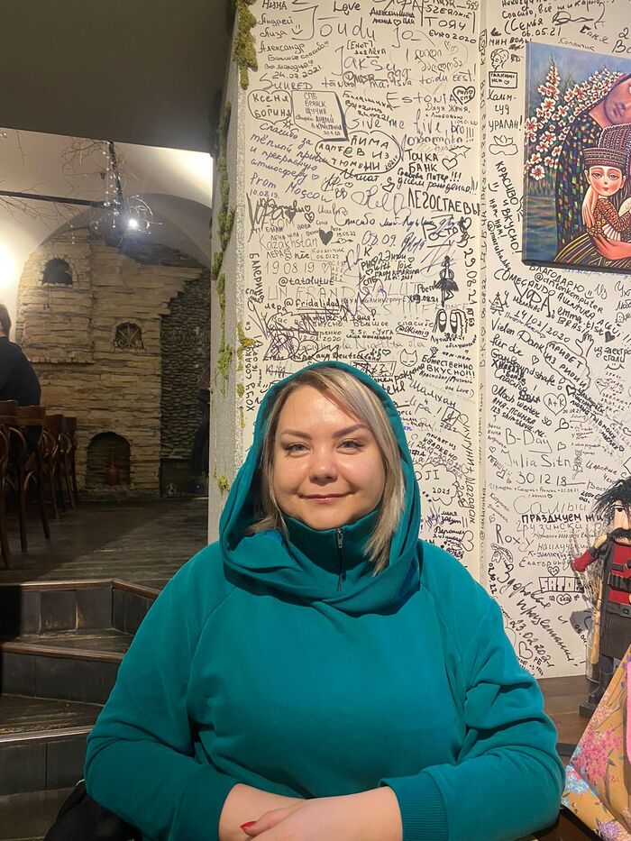 Это мой первый костюм со стороны, для совершенно незнакомого для меня человека.