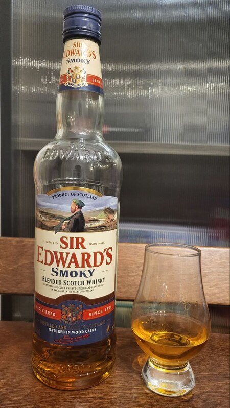 Sir Edward'S Smoky.    ,   ,    
