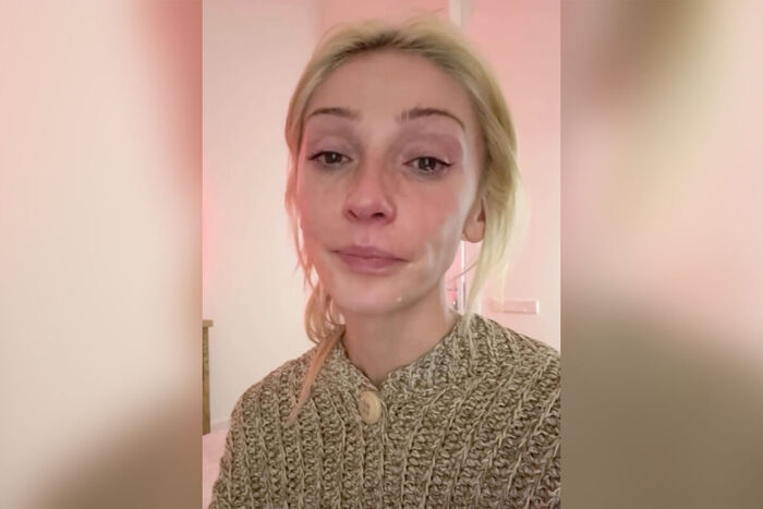 Здесь должен быть мем про извинительную водолазку