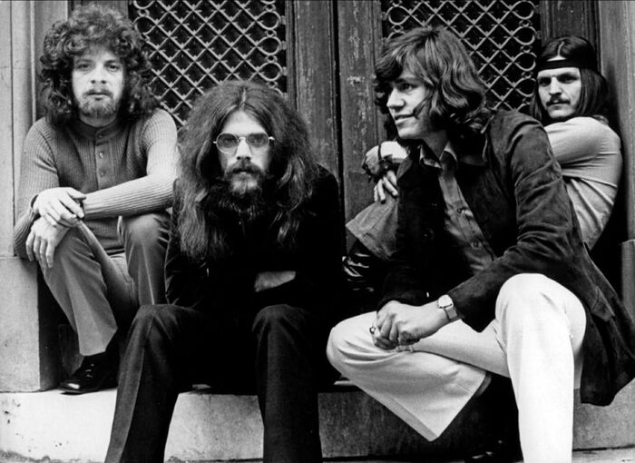   The Move - Jeff Lynne, Rot Wood, Bev Bevan, Rick Price.