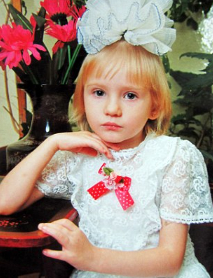 Оля Чардымова