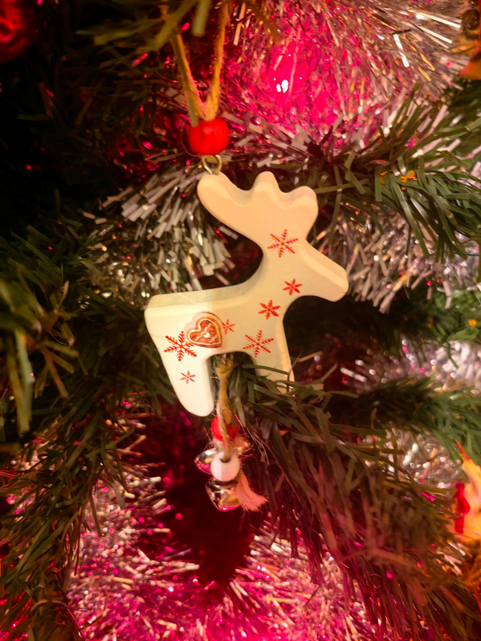      .            .         &lt;3