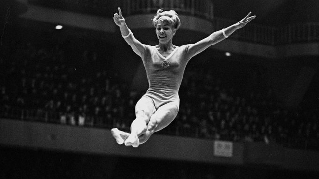 Латынина Лариса Семёновна девятикратная <a href="https://pikabu.ru/story/10_velikikh_pobed_sovetskogo_sporta_11022396?u=https%3A%2F%2Fru.wikipedia.org%2Fwiki%2F%25D0%259E%25D0%25BB%25D0%25B8%25D0%25BC%25D0%25BF%25D0%25B8%25D0%25B9%25D1%2581%25D0%25BA%25D0%25B8%25D0%25B9_%25D1%2587%25D0%25B5%25D0%25BC%25D0%25BF%25D0%25B8%25D0%25BE%25D0%25BD&t=%D0%BE%D0%BB%D0%B8%D0%BC%D0%BF%D0%B8%D0%B9%D1%81%D0%BA%D0%B0%D1%8F%20%D1%87%D0%B5%D0%BC%D0%BF%D0%B8%D0%BE%D0%BD%D0%BA%D0%B0&h=87ea293c2b70703ec430fe1cc13ef96f27c90efe" title="https://ru.wikipedia.org/wiki/%D0%9E%D0%BB%D0%B8%D0%BC%D0%BF%D0%B8%D0%B9%D1%81%D0%BA%D0%B8%D0%B9_%D1..." target="_blank" rel="nofollow noopener">олимпийская чемпионка</a>