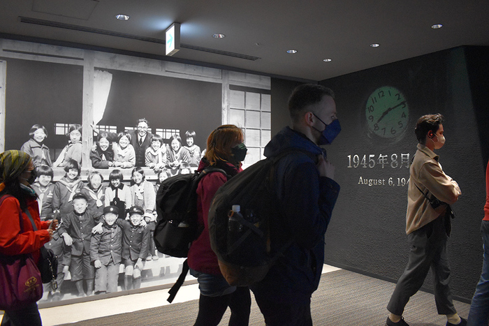 Мемориальный парк мира в Хиросиме Япония, Хиросима, Бомбардировка Хиросимы и Нагасаки, Ядерный взрыв, Музей, Жесть, Мемориал, Путешествия, Длиннопост, Фотография Мемориальный парк мира в Хиросиме Япония, Хиросима, Бомбардировка Хиросимы и Нагасаки, Ядерный взрыв, Музей, Жесть, Мемориал, Путешествия, Длиннопост, Фотография