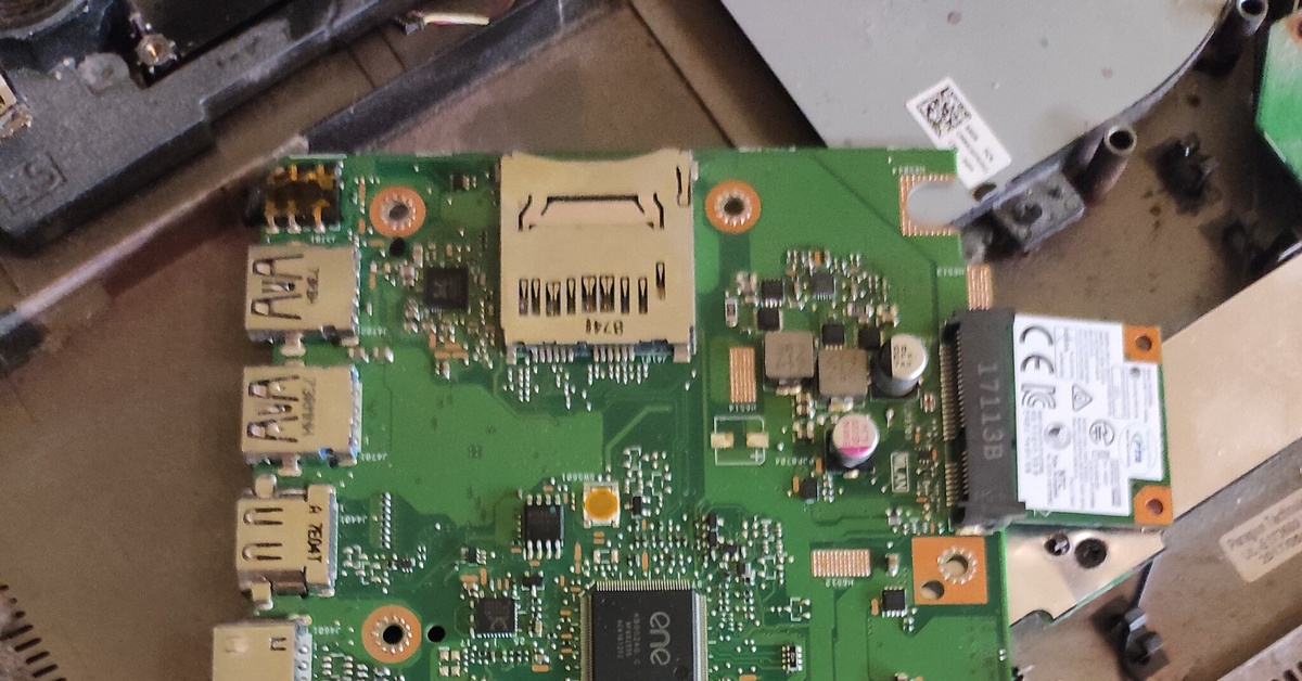 ASUS D541NA где сброс биоса на этом динозавре?? | Пикабу