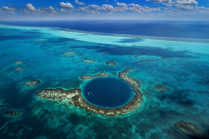 The Great blue hole. Фото из сети