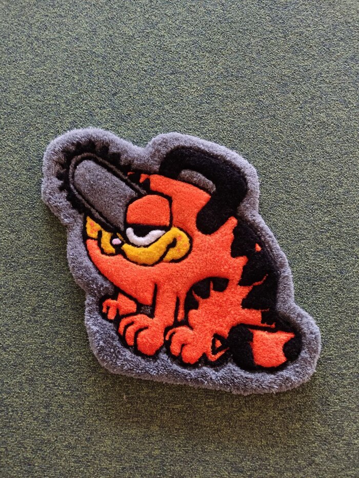 Кот после подстрижки