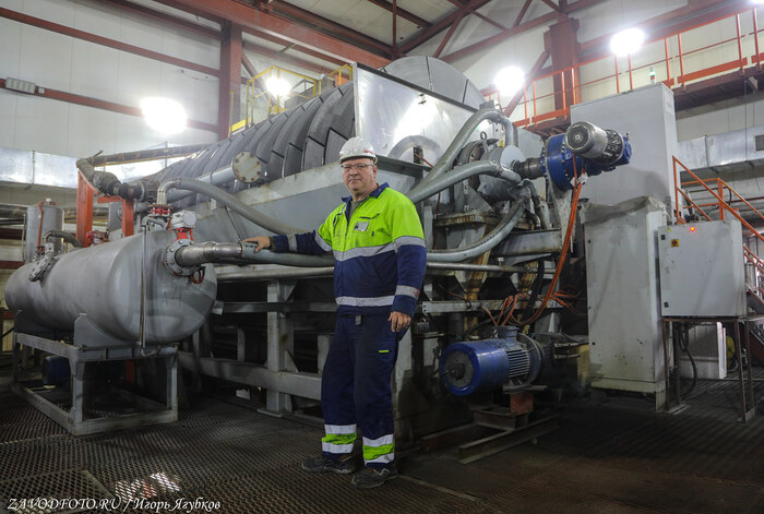 Из серии «Именно они делают Россию великой» / снято мной на Обогатительной фабрике «Солнечная» (ПАО «Русолово») в Хабаровском крае