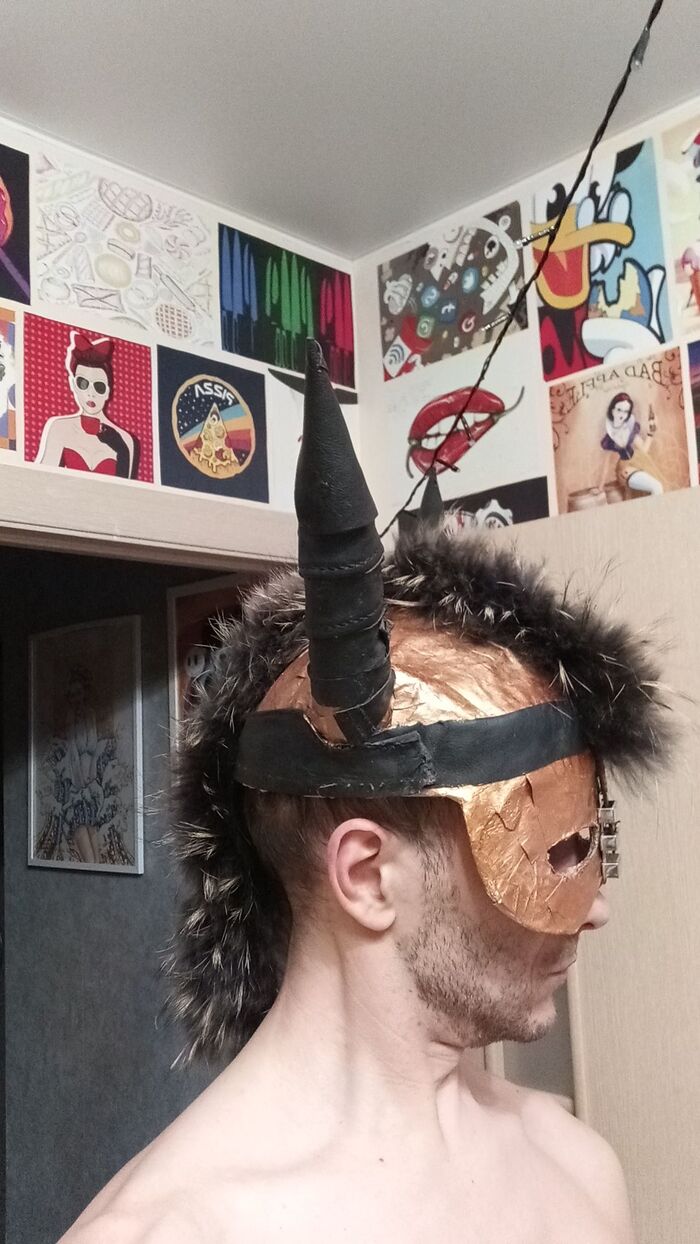 ну, а чего? викинг-неформал) все равно вольное толкование в аксессуарах.