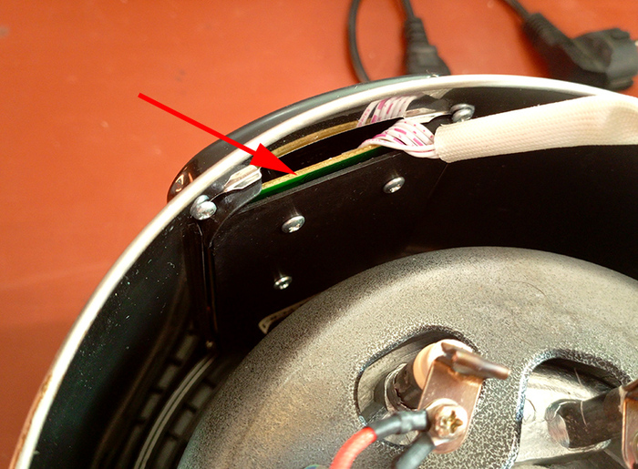 "мозги" спрятаны там