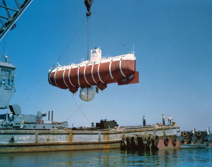 23 января 1960 г. (64 года назад ) установлен рекорд глубинного погружения на дно Марианской впадины