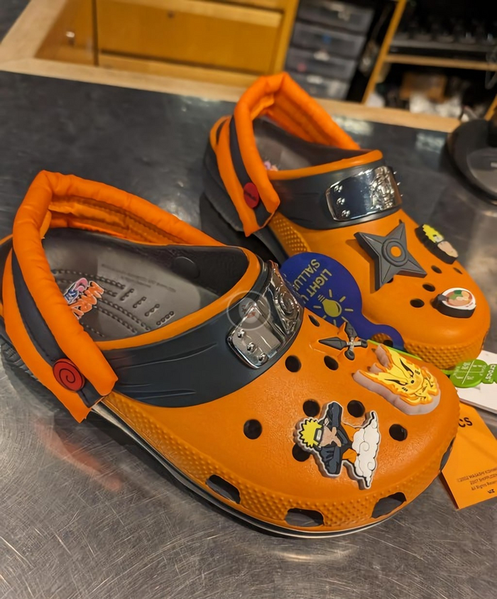 «Crocs выпустит тапки в стиле «Наруто» | Пикабу