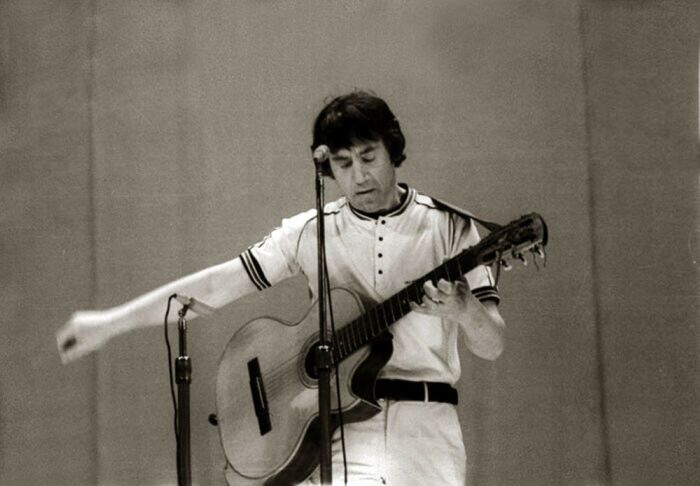 Один из последних концертов Владимира Высоцкого. Город Лыткарино, 3 июля 1980 года. Фото Александра Феоктистова