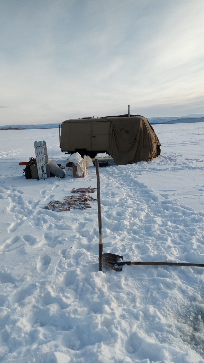 Дом на колесах из УАЗ-452 Буханка