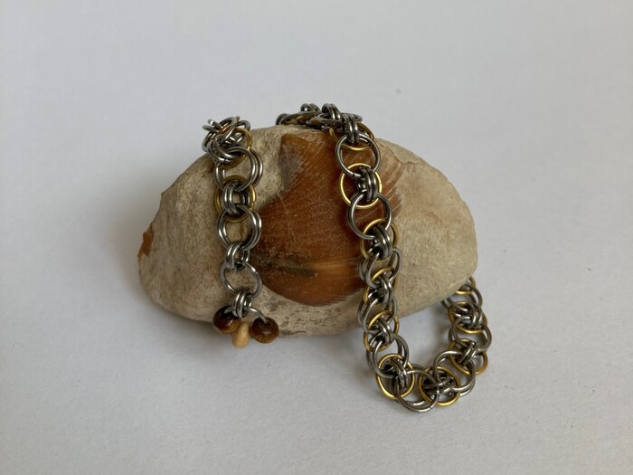 Браслет из нихрома и латуни.