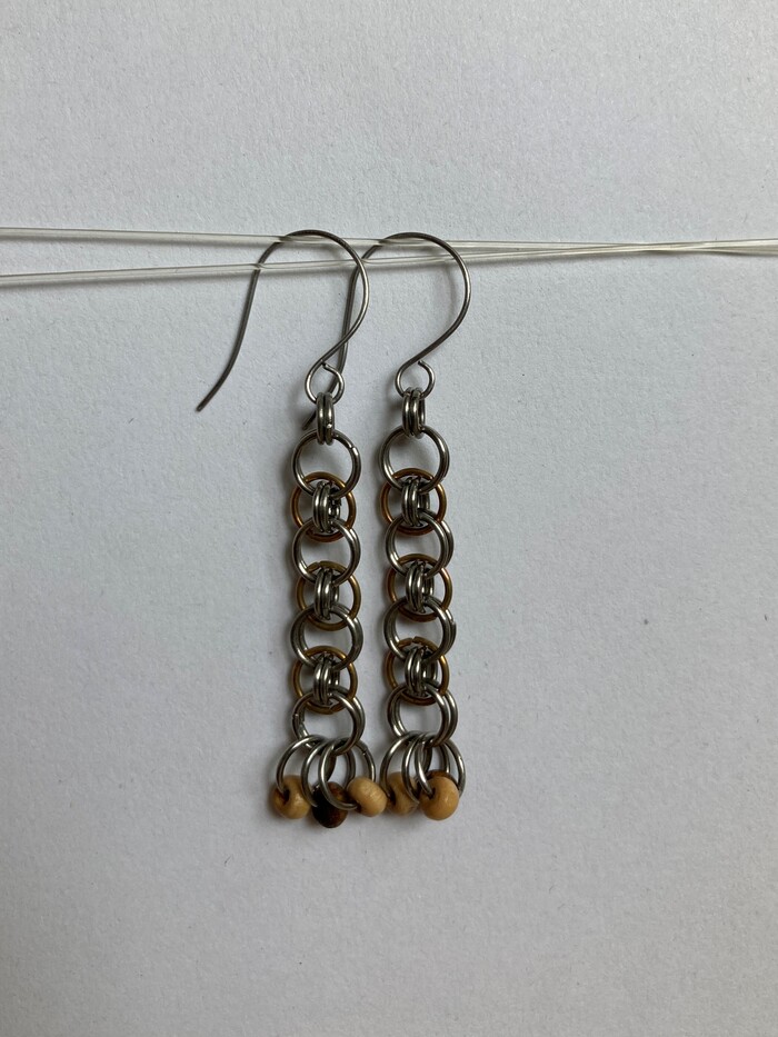 Серьги в комплект к браслету.