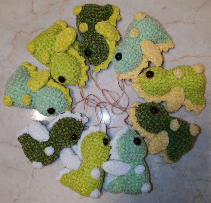 Это лишь половина от всех связанных микродраконов.