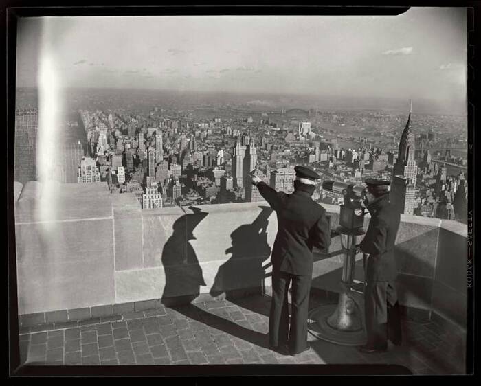 Смерть ей к лицу. Мрачная фотография, ставшая легендой Фотография, Искусство, Смерть, Длиннопост, Негатив, Суицид