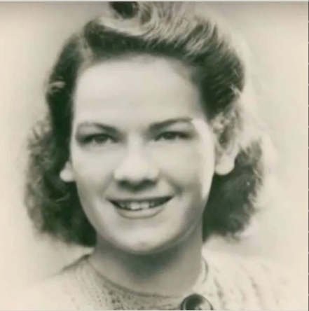 Смерть ей к лицу. Мрачная фотография, ставшая легендой Фотография, Искусство, Смерть, Длиннопост, Негатив, Суицид