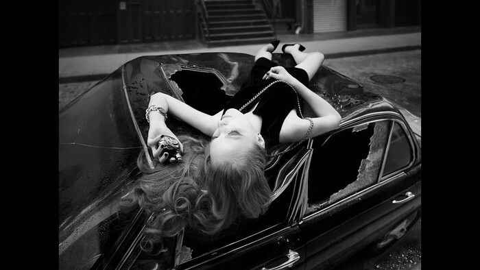 Смерть ей к лицу. Мрачная фотография, ставшая легендой Фотография, Искусство, Смерть, Длиннопост, Негатив, Суицид