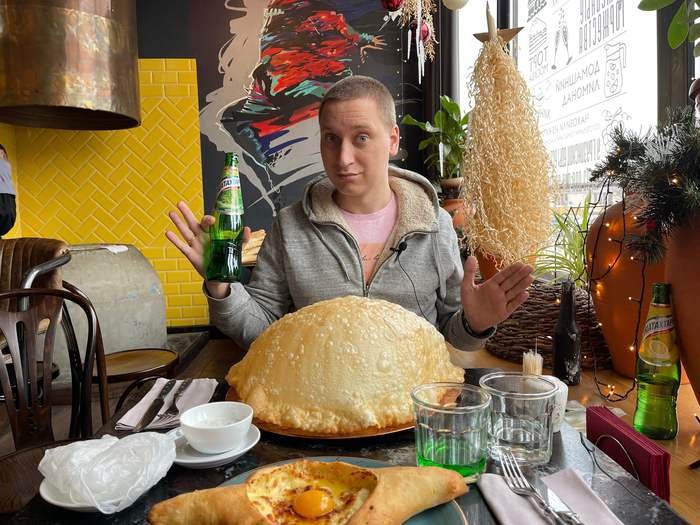 ОГРОМНЫЙ чебурек! А вы пробовали такой? | Пикабу