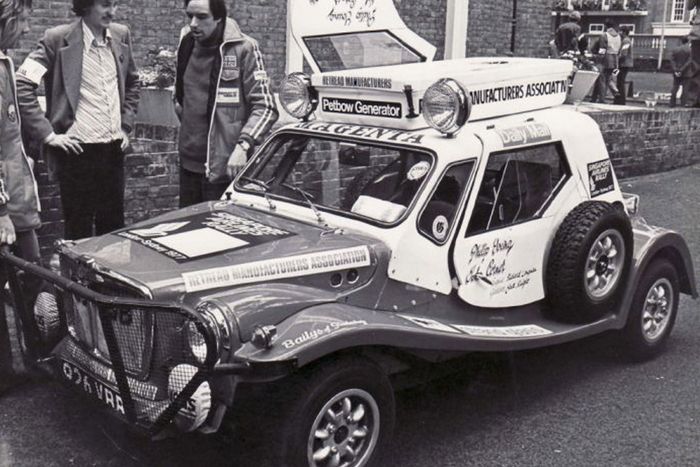 На багги Magenta стартовал корреспондент газеты Daily Mail Филипп Янг