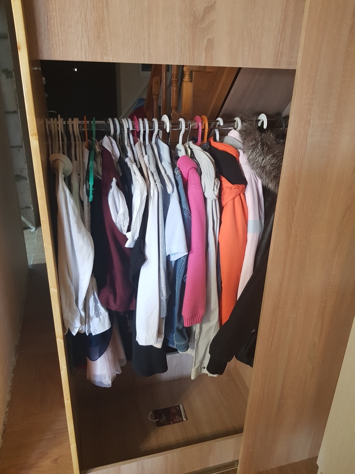 Ремонт коридора в процессе)