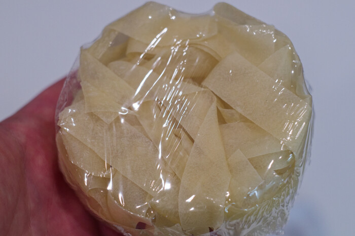 Похожа на лапшу для бешбармака