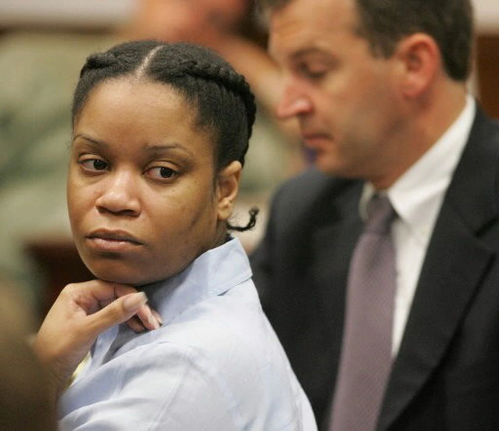 Чайна Арнольд