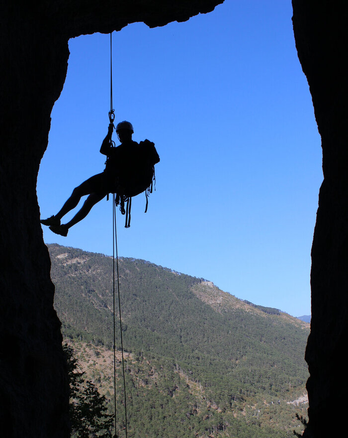 Из тьмы на свет