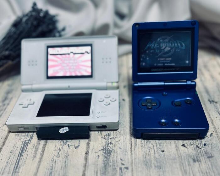 DS Lite    GBA SP AGS-001   