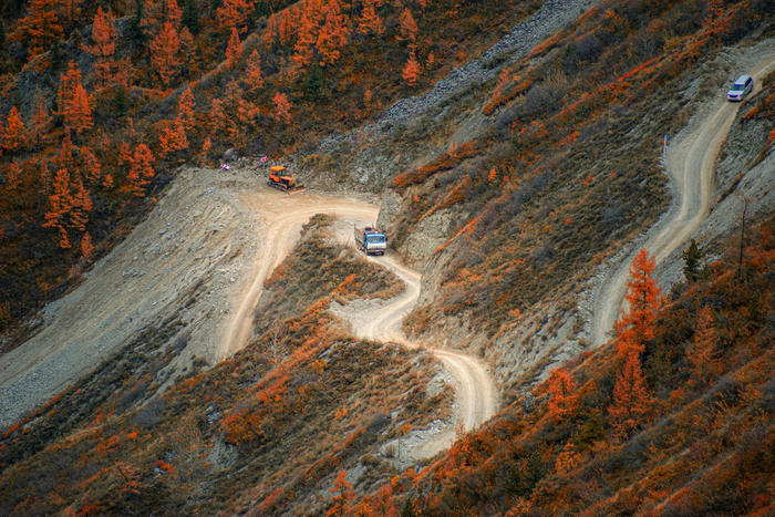 Фото: Михаил Корнев <a href="https://pikabu.ru/story/osen_v_gornom_altae_11115593?u=https%3A%2F%2Frtraveler.ru%2Fphoto%2F1448945%2F%3Fauthor_photos%3D1&t=%D0%BE%D1%82%D1%81%D1%8E%D0%B4%D0%B0&h=7bb2896db6649fc04ad723a3deb92be717d5baf7" title="https://rtraveler.ru/photo/1448945/?author_photos=1" target="_blank" rel="nofollow noopener">отсюда</a>