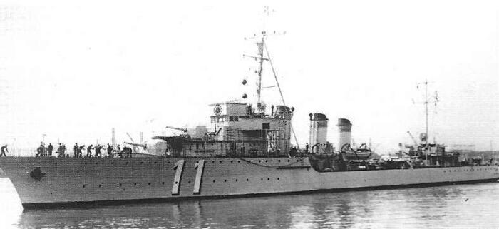 Французский эсминец Boulonnais