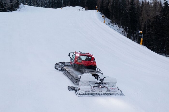 Pisten Bully 800 K&#xE4;ssbohrer Gel&#xE4;ndefahrzeug AG