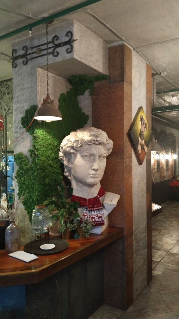 Неожиданно пришло 15 человек на фотосессию .