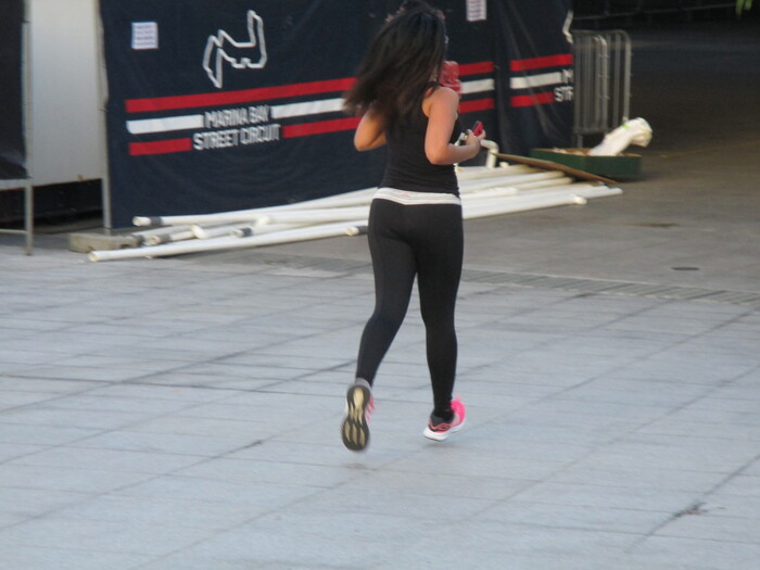 Спортивная жопка. Сингапур.