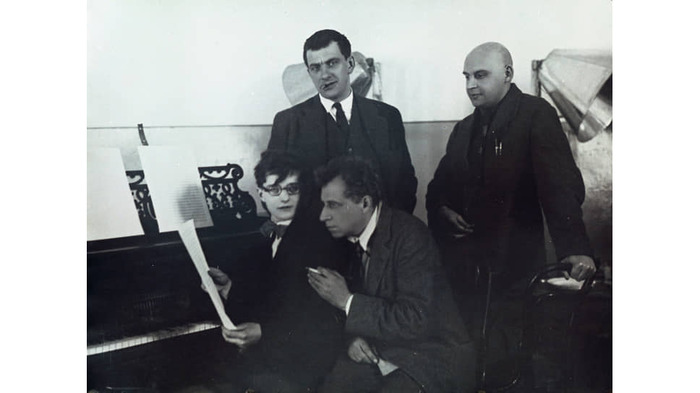  ,  ,           , 1929