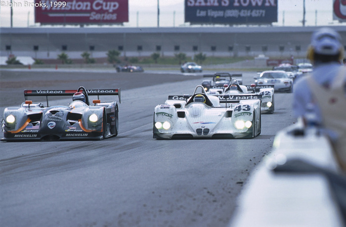 Гоночные серии мира. Чемпионат мира по гонкам на выносливость – World Endurance Championship Автоспорт, Гонки, Соревнования, Выносливость, Чемпионат мира, Ferrari, Toyota, Peugeot, Ford, 24 часа Ле-Мана, Прототип, Gran Turismo, Гиперкар, Длиннопост