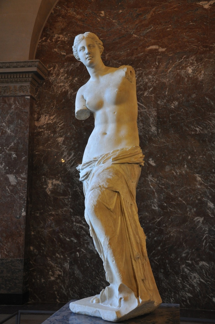 Венера Милосская (130 - 100 гг. до н.э.)