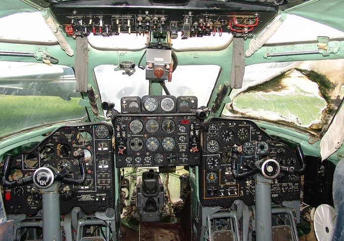 Кабина Ту-124Ш, военного варианта самолёта