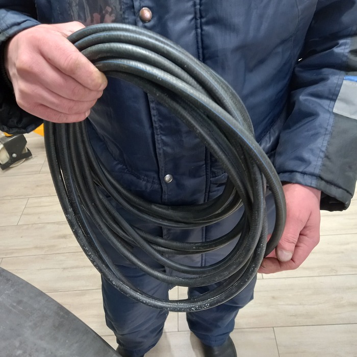 � ��� ���� ����� ������ �� ���� ��������?! "�������, � ����������-�� ����!"(�)