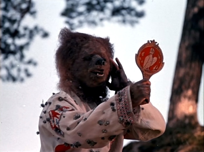 Не люблю новинки фильмов ужасов, нет там ужаса, потому что в детстве посмотрел "Морозко" (1964)